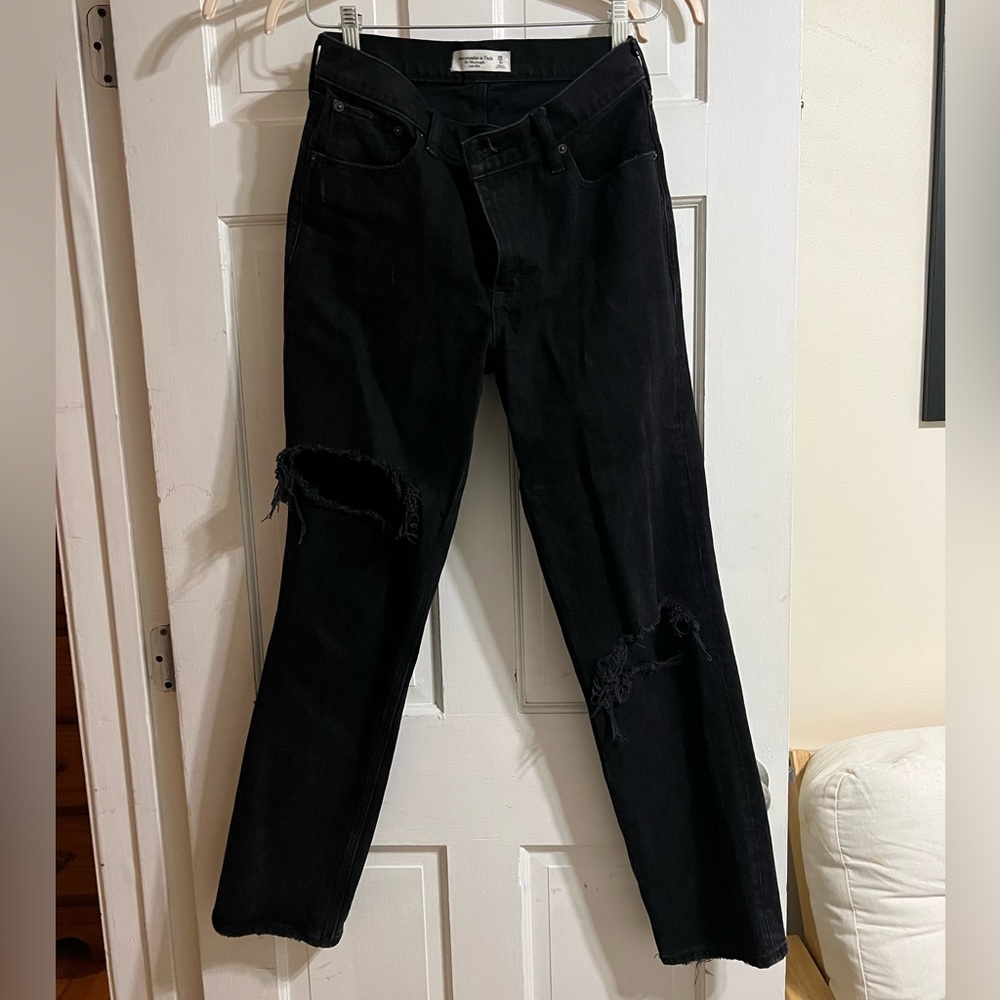 Abercrombie 90s mom jean